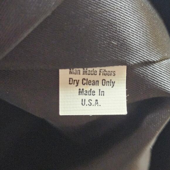 FUMAGALLI Burgandy Gold Polyester Medium Formal Waistcoat Vest Matching Bow Tie - Picture 4 of 8